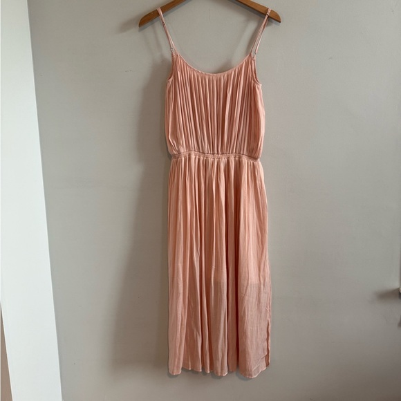 GAP Dresses & Skirts - GAP Soft Pink Midi Dress, Elastic Bodice, Size XS